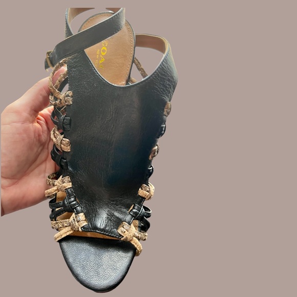 Coach black and brown heels | Size 8 - Picture 5 of 7